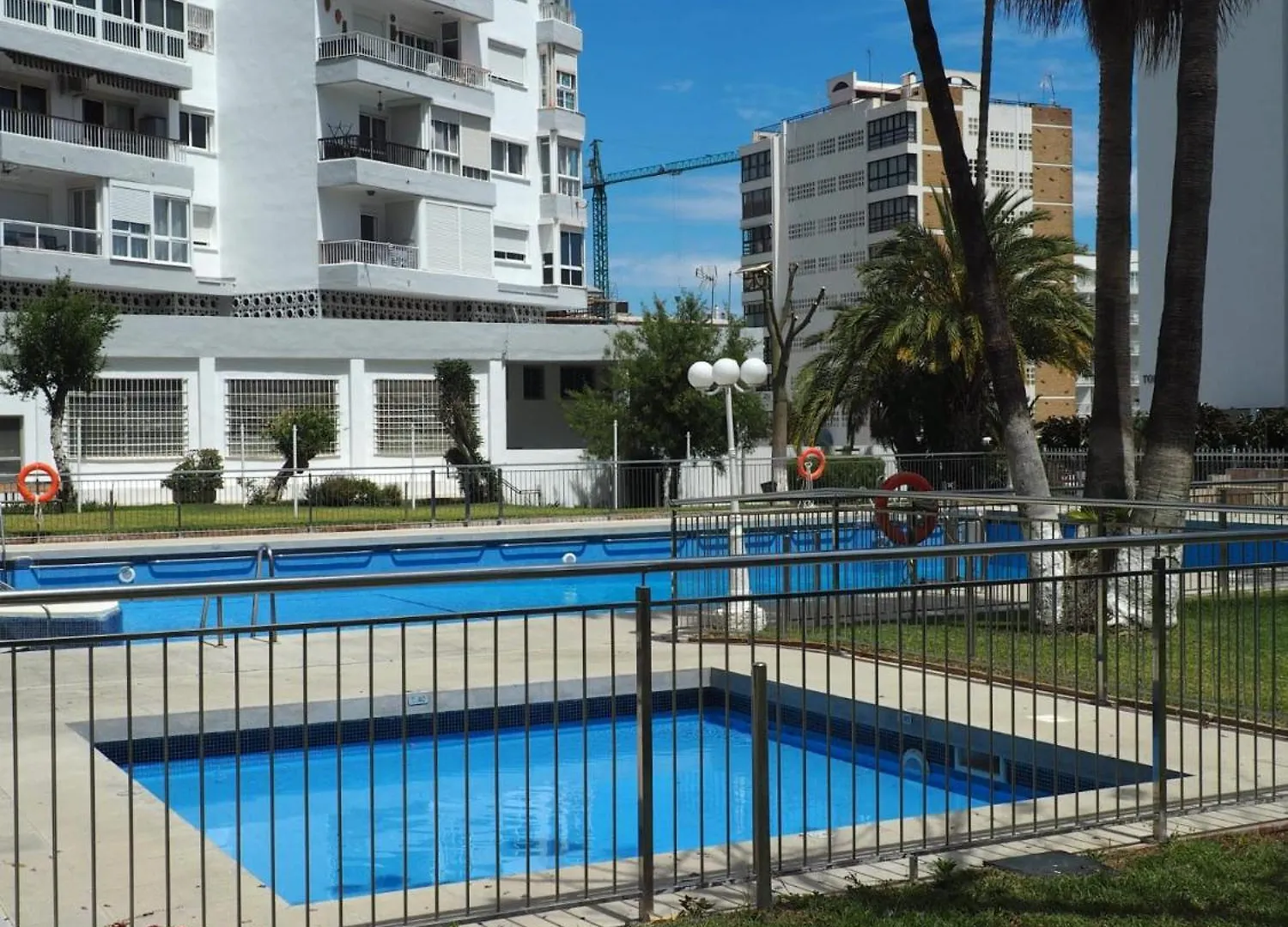 贝纳尔马德纳Puerto Marina-Playa Malapesquera公寓 0*, 贝纳尔马德纳 西班牙